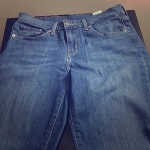 Capri / cropped jeans